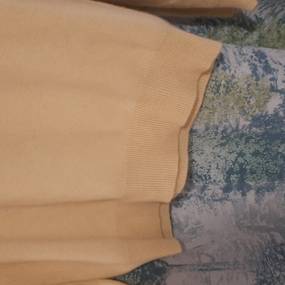 Yellow charter club cashmere Blouse med - Picture 2 of 4